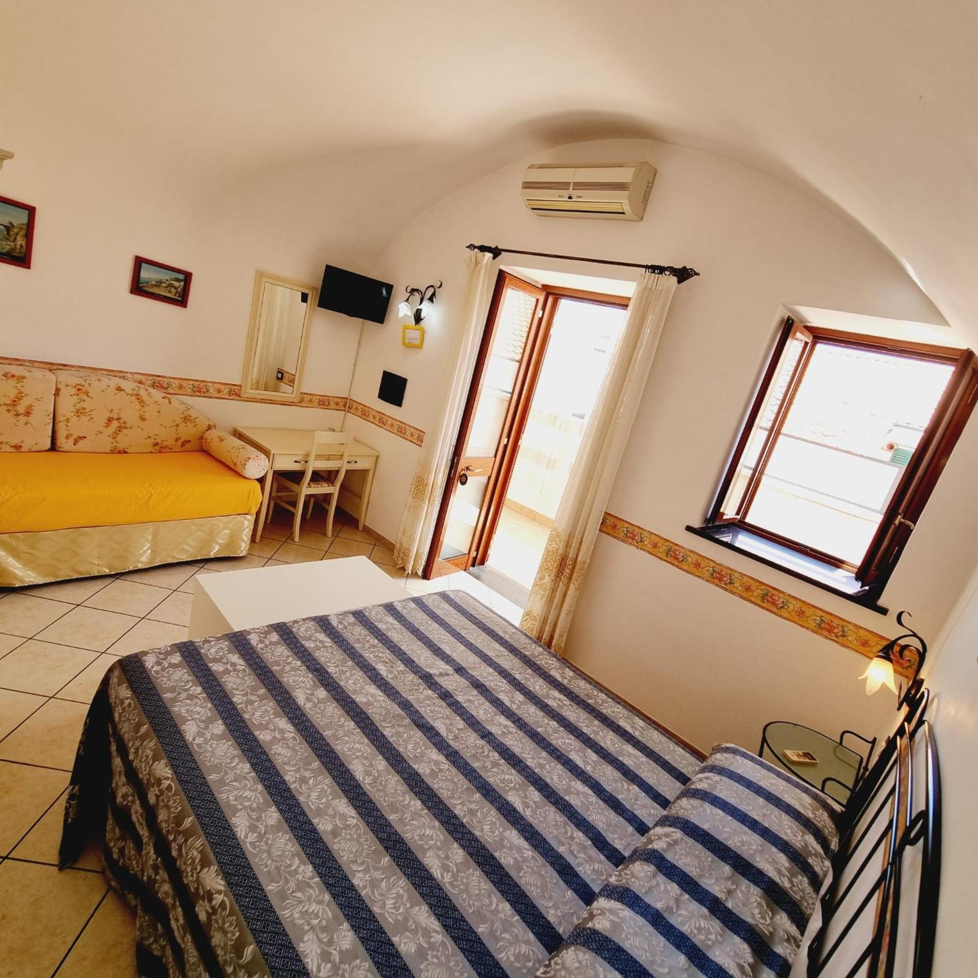 Il Rifugio Di Ela Villa Furore Exteriör bild