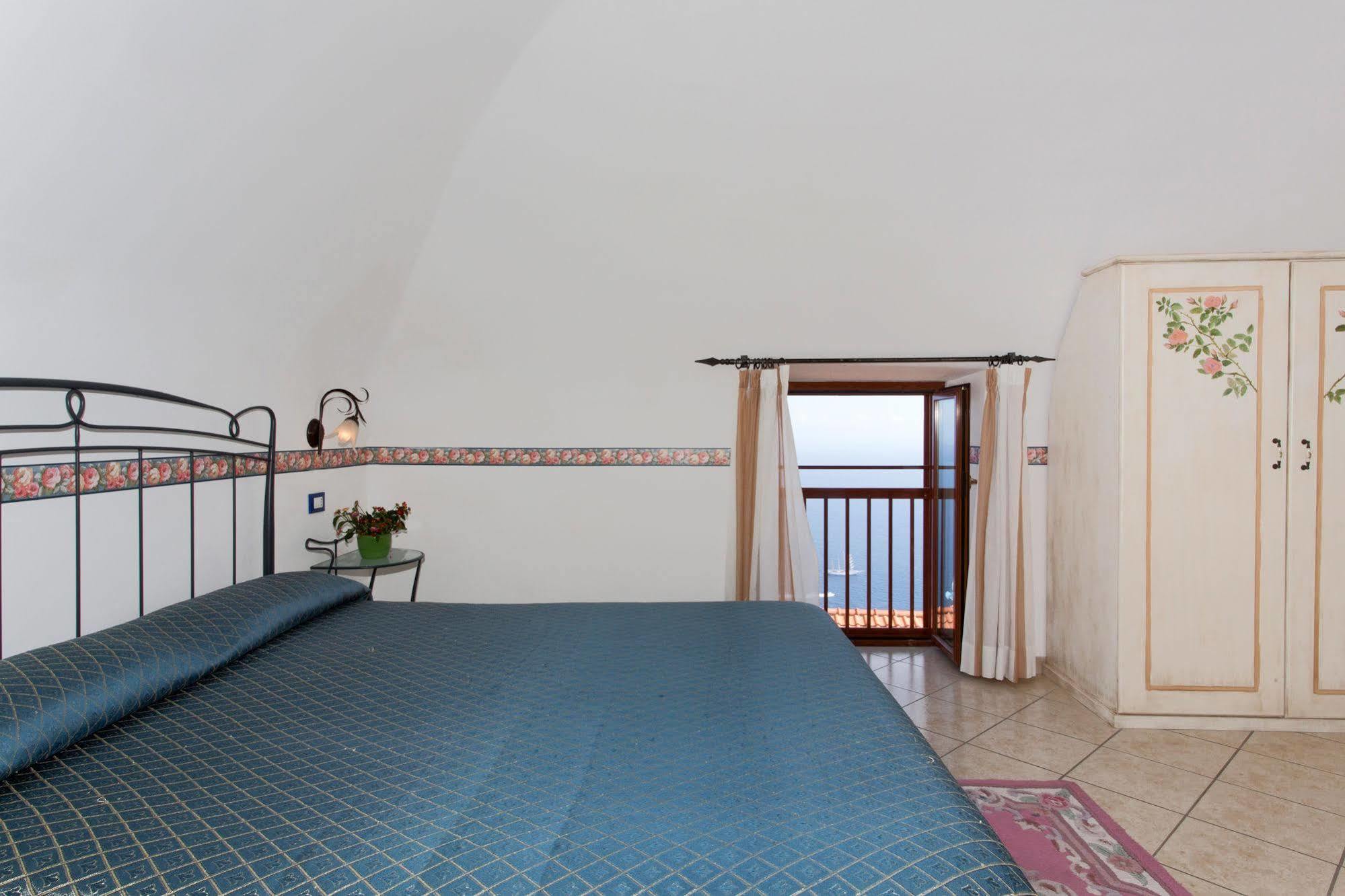 Il Rifugio Di Ela Villa Furore Exteriör bild