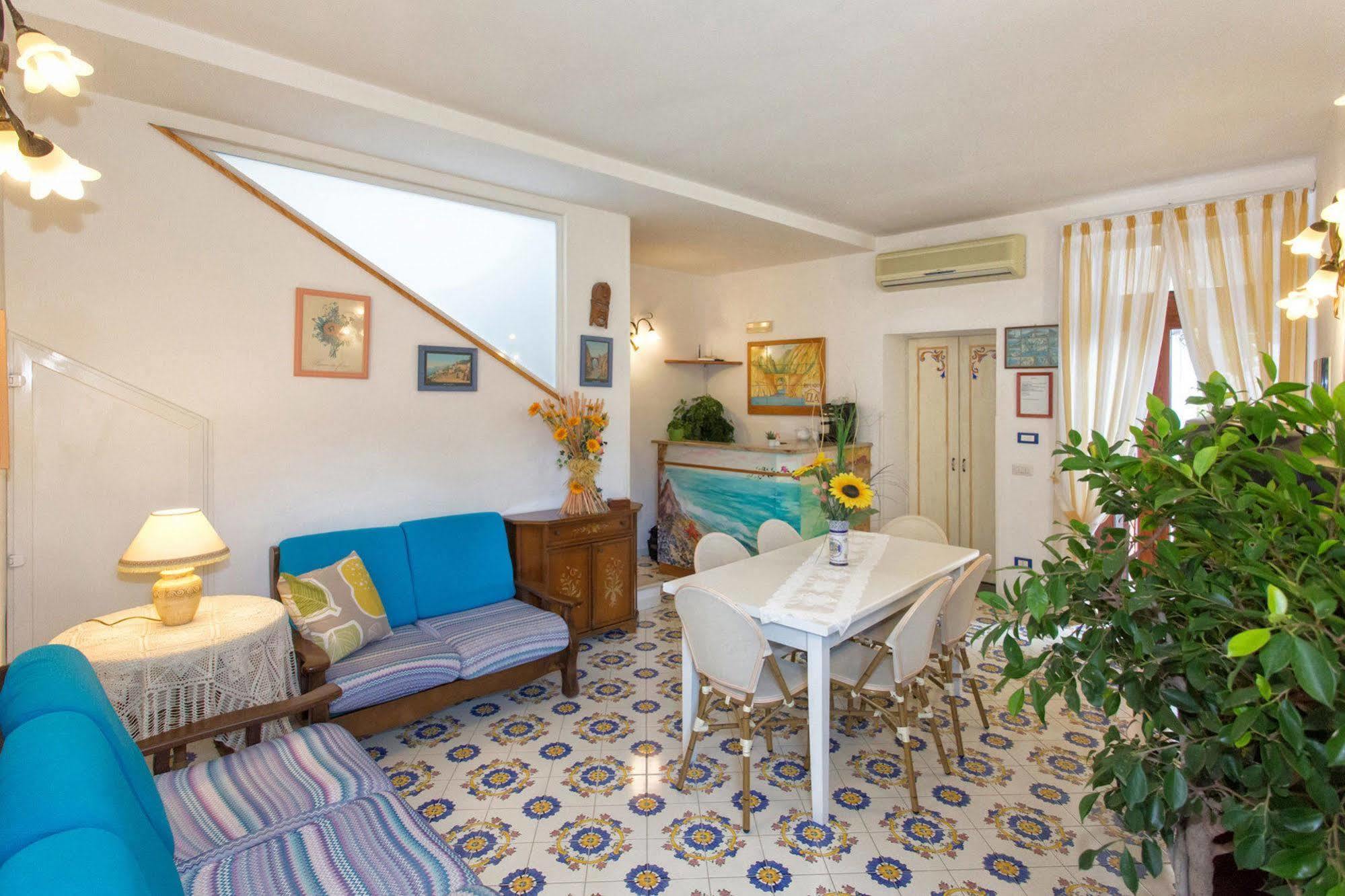 Il Rifugio Di Ela Villa Furore Exteriör bild